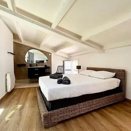 Apartment Casamea - Vieille Ville, Clim, Plage A 5Min